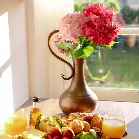 Maison Largesse, 10 Minute Walk To The Medieval Town Of *